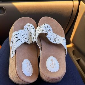 Clacks white #9.5 sandals